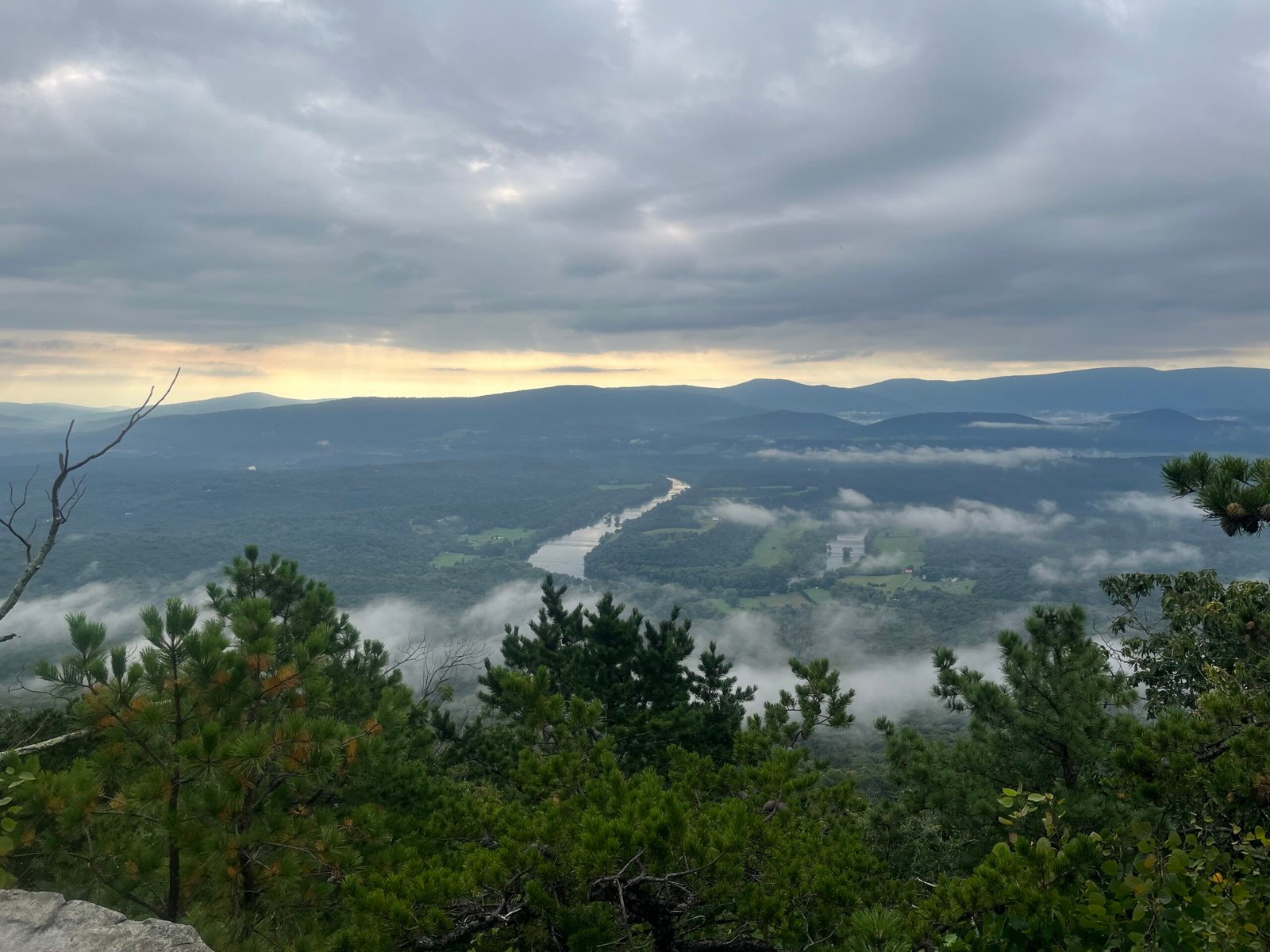 View before descending into Veach